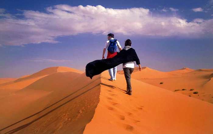 Susy Pint on the dunes - Photo by J. Pint