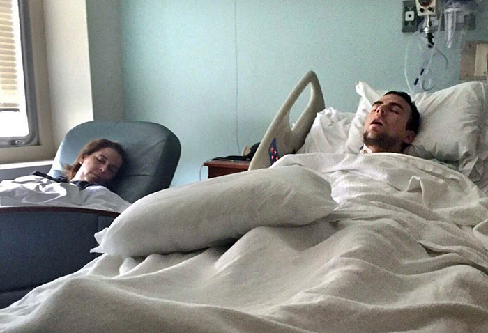 Mother and Son in Indianapolis hospital-Photo Alberto Garcia Ruvalcaba