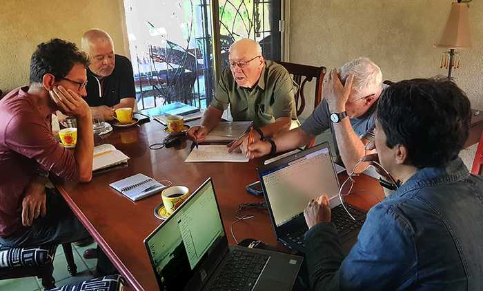 Top volcanologists meet in Mexico - Photo John Pint